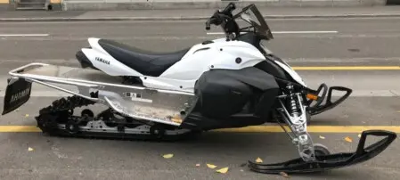 Yamaha PZ 50 XTEW von der Seite